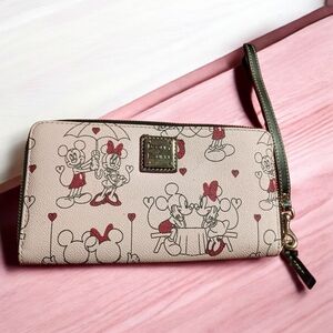 Disney Dooney & Bourke Mickey and Minnie Wristlet
